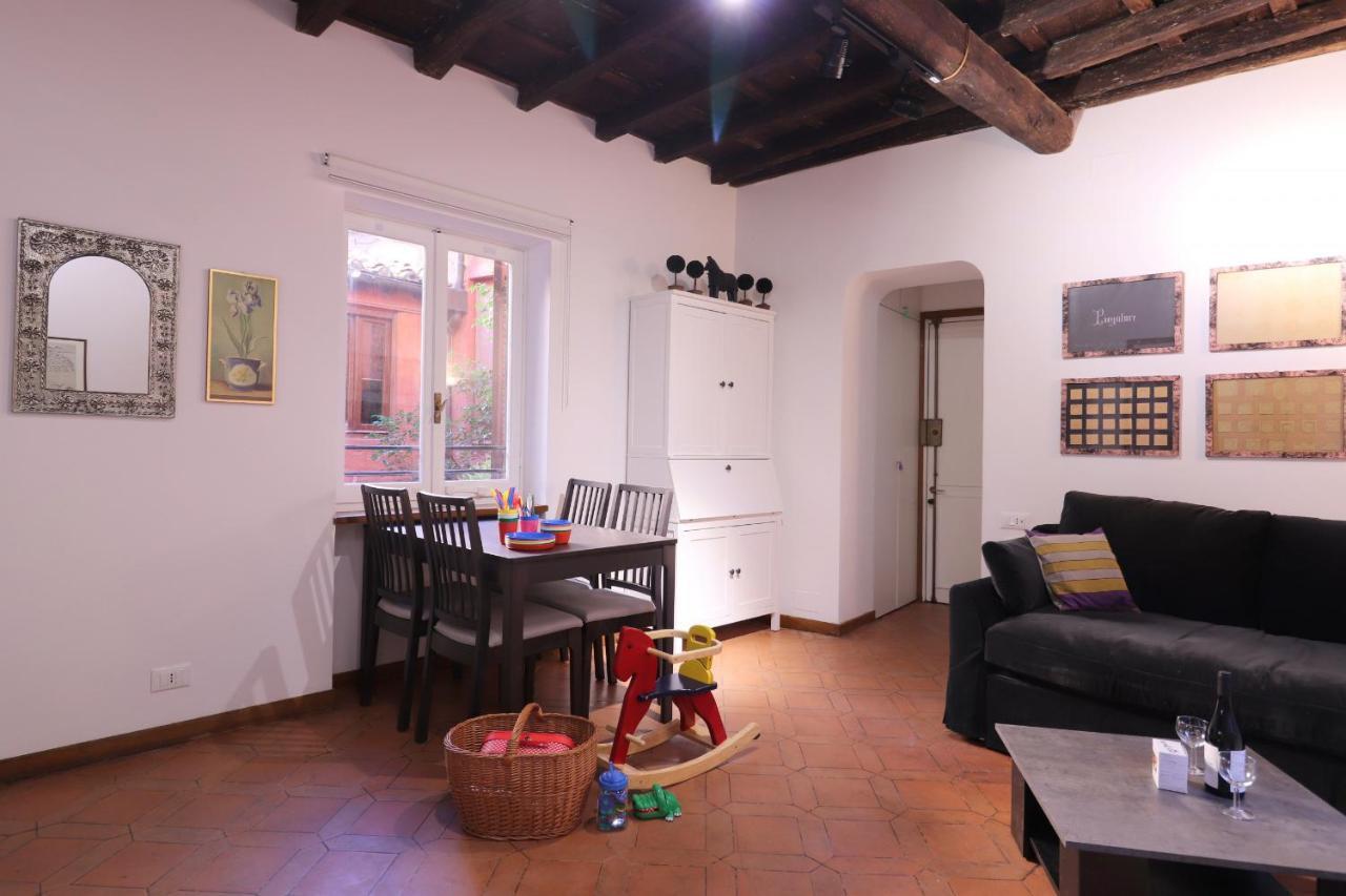 Lovely Navona Apartment Рим Экстерьер фото