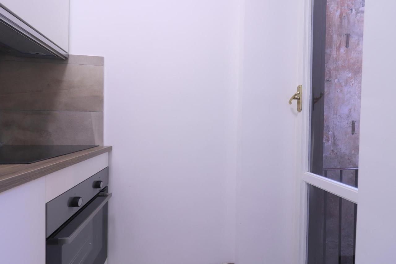 Lovely Navona Apartment Рим Экстерьер фото
