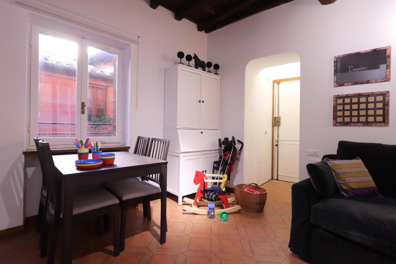 Lovely Navona Apartment Рим Экстерьер фото